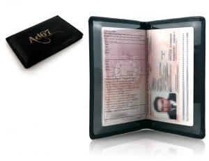 Kastra Passport Holder